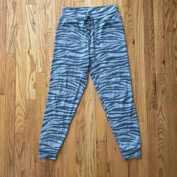 Beyond Yoga grey tiger striped joggers sz XS drawstring at waist - Picture 1 of 4